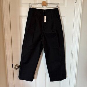 NWT Banana Republic Cotton Poplin Pleated Barrell Pant, Size 6, Black